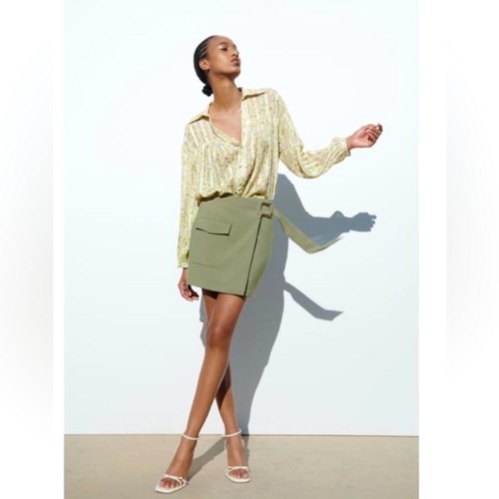 ZARA Preppy Summer Blouse Floral V-Neck Collared Balloon Sleeve Pleated Top - Picture 4 of 15